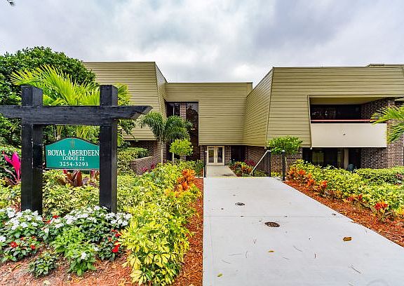2nd image of 36750 Us Highway 19 Unit 22-206