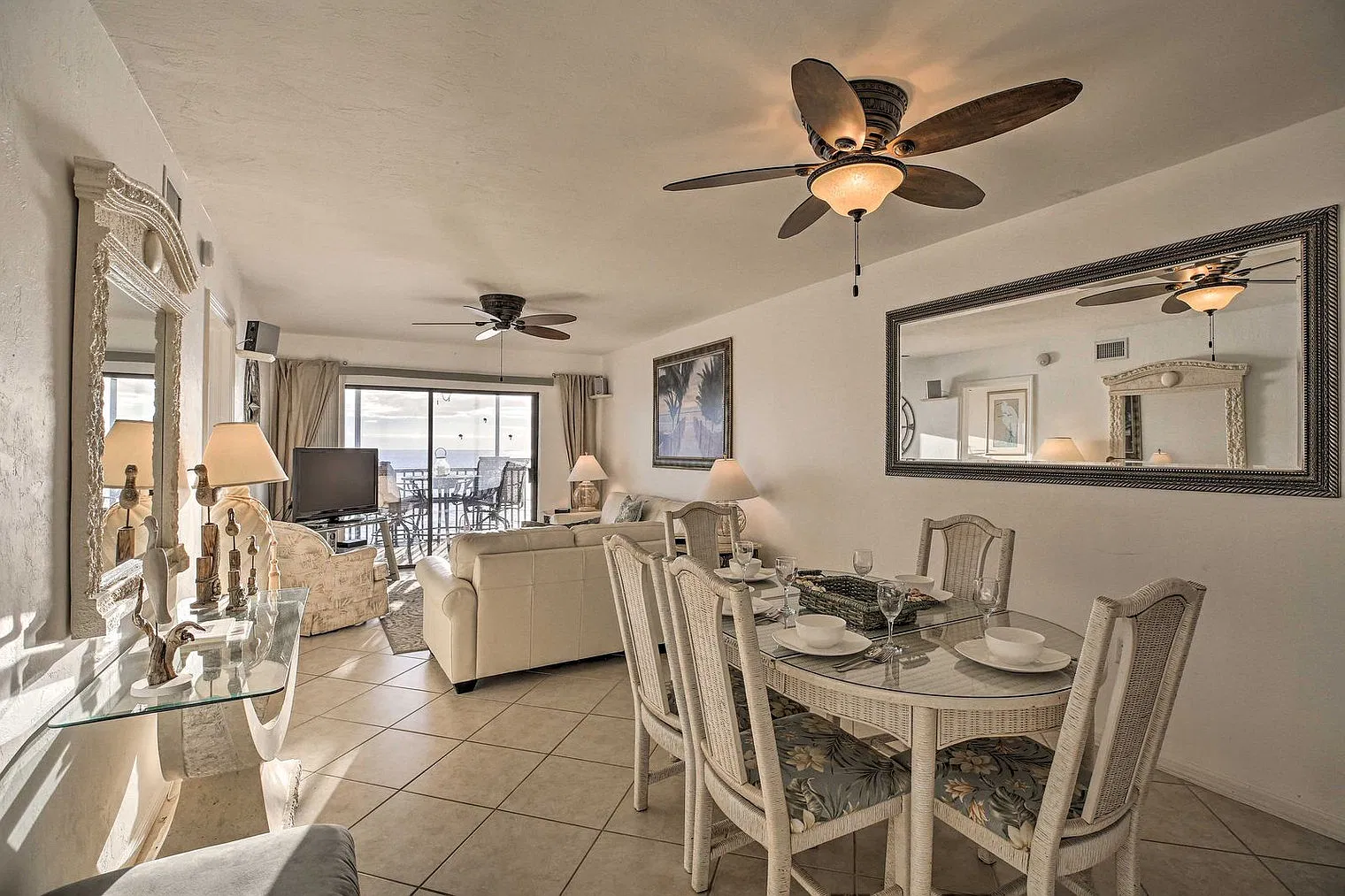 2 bed, 2.0 bath, 1097 sqft, $10,402 — Photo 3