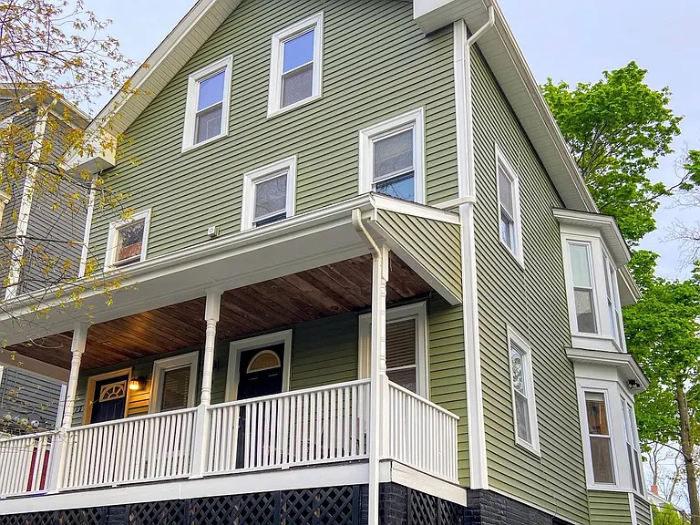 69 Evergreen St #1 — Photo 10