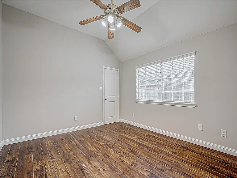 5410 Portage Rock Ln — Photo 27