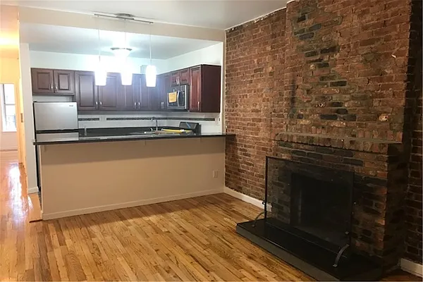 Rented by Maz Group NY | media 15