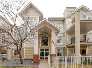 6800 S Hunterview Dr NW #101, Calgary, AB T2K6K5