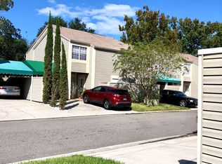 6931 Lake Place Ct, Tampa, FL 33634