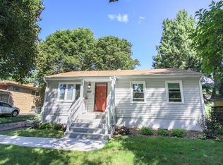 1690 Henry Ave, Des Plaines, IL 60016