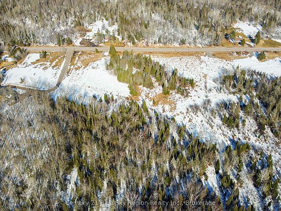 2nd image of 1317 Corbeil Rd