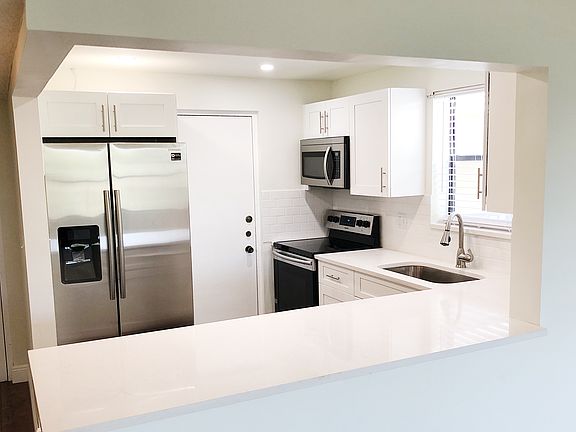 5th image of 2306 S Cypress Bend Dr APT 419