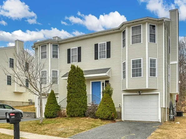 109 Ledgecrest Dr, Worcester, MA 01603