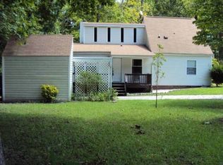 105 Ivey Ridge Pl, Jacksonville, NC 28540