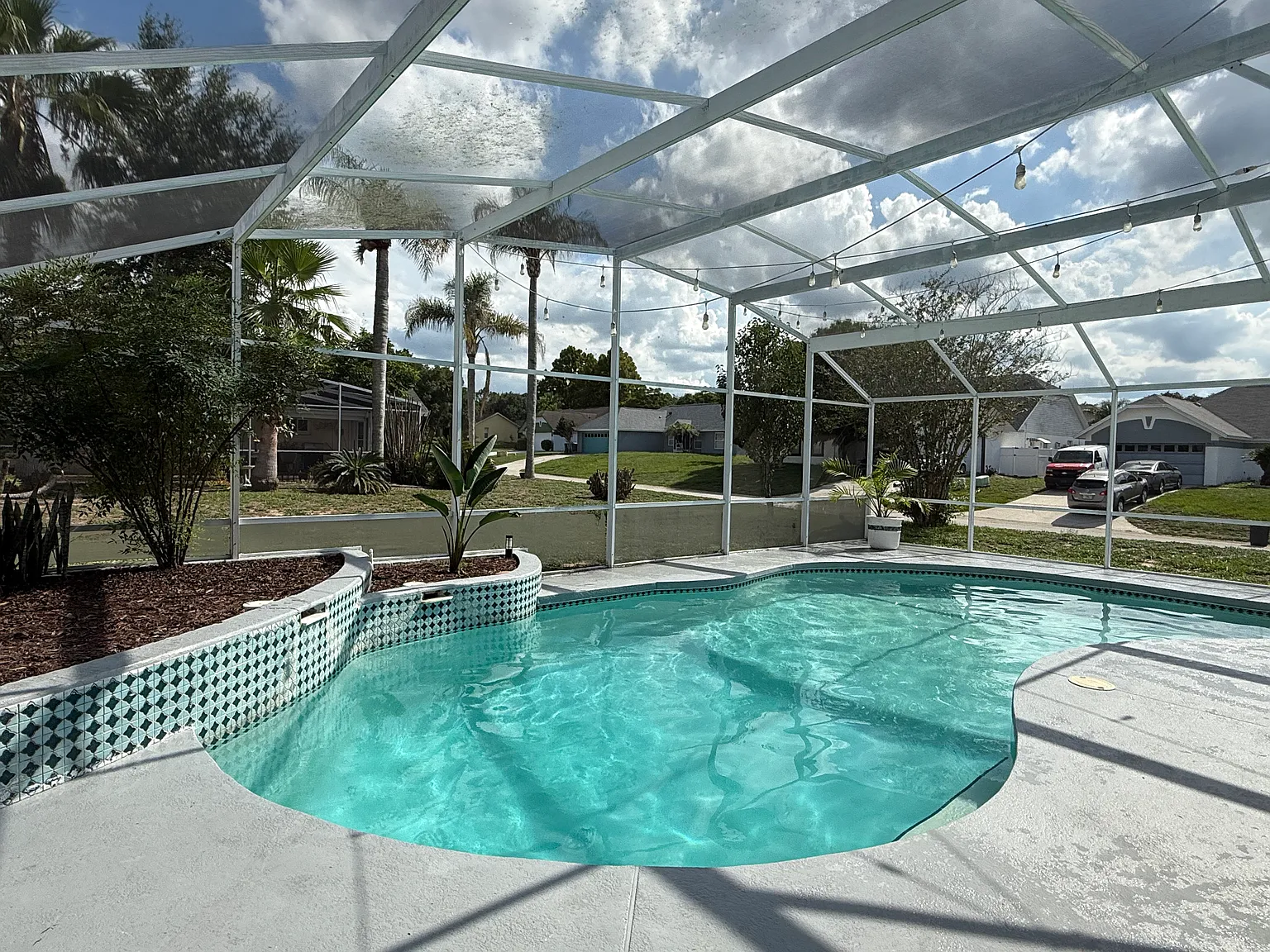 4 bed, 1838 sqft, $2,550 — Photo 2