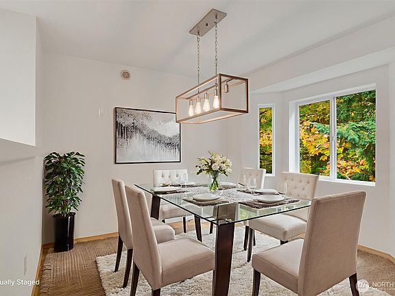 5th image of 805 Harrington Place SE #3143