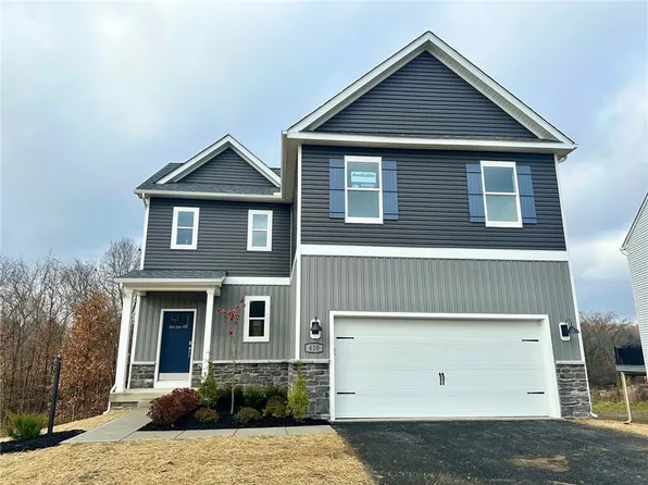 410 Curtis Ct, New Stanton, PA 15639