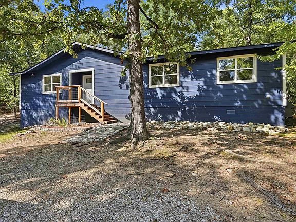 3rd image of 156 Pate Ln