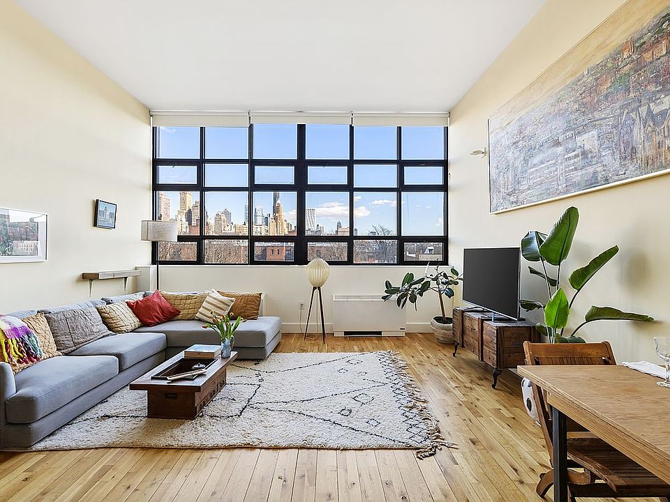 1st image of 360 Furman St APT 509