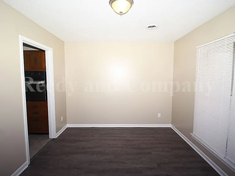 5901 Tishomingo Dr — Photo 4