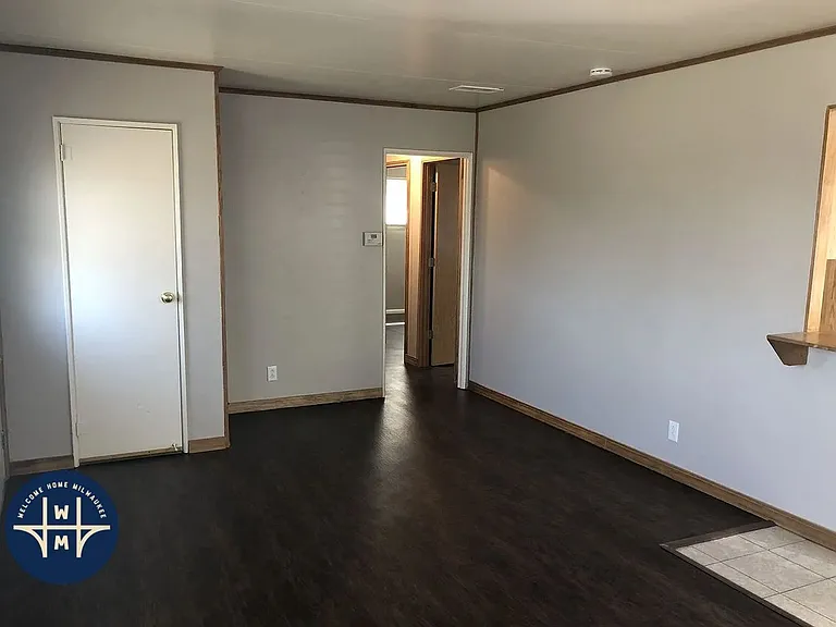 1435 N 47th St — Photo 5