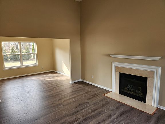 4th image of 38267 McDonald Dr