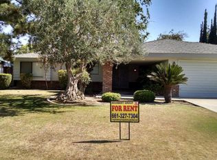 1704 El Portal Dr, Bakersfield, CA