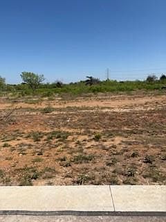 2nd image of 268 Casa Rd