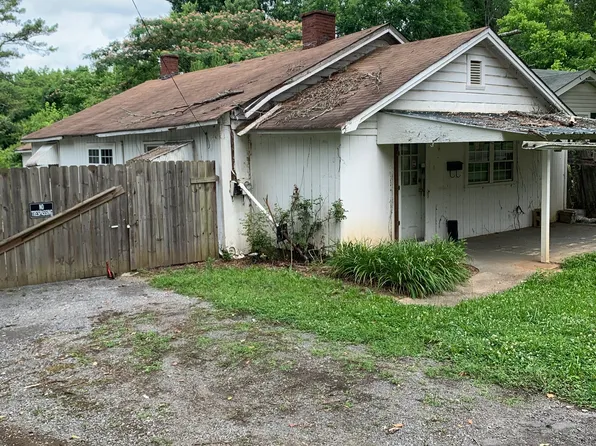 2712 Maple Rd SE, Rome, GA 30161