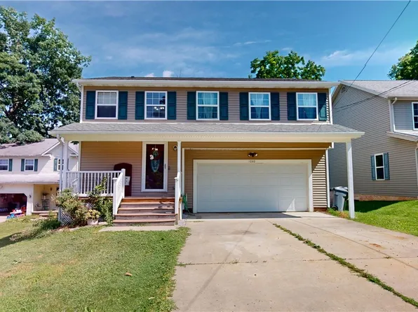 1040 East Blvd, Aurora, OH 44202