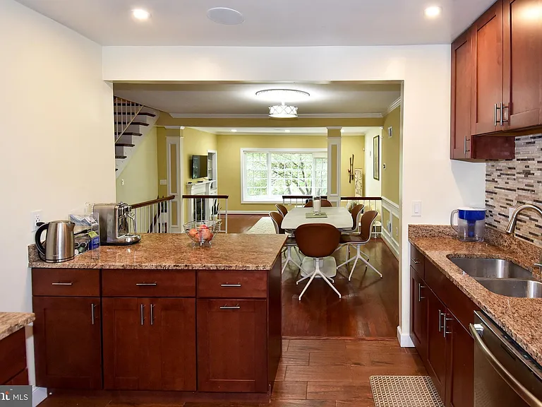5153 Westbard Ave #15 — Photo 15