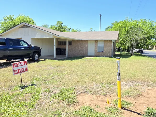 2404 Mesquite Ln #B, Georgetown, TX 78628