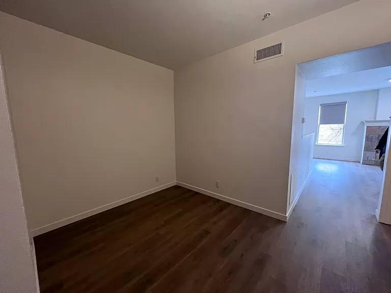 837 E 17th Ave #2F — Photo 12