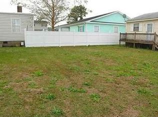 615 3rd Ave S, North Myrtle Beach, SC 29582