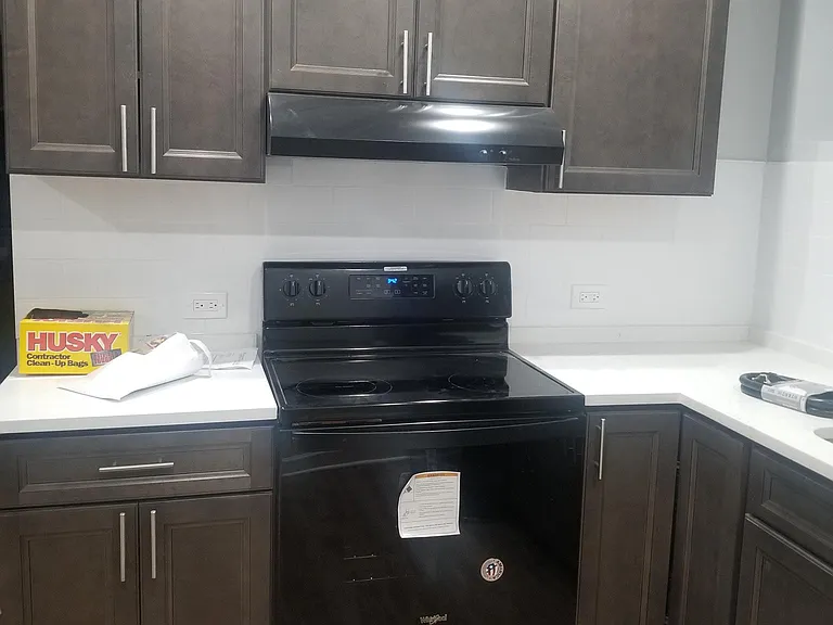 2742 S Millard Ave — Photo 11