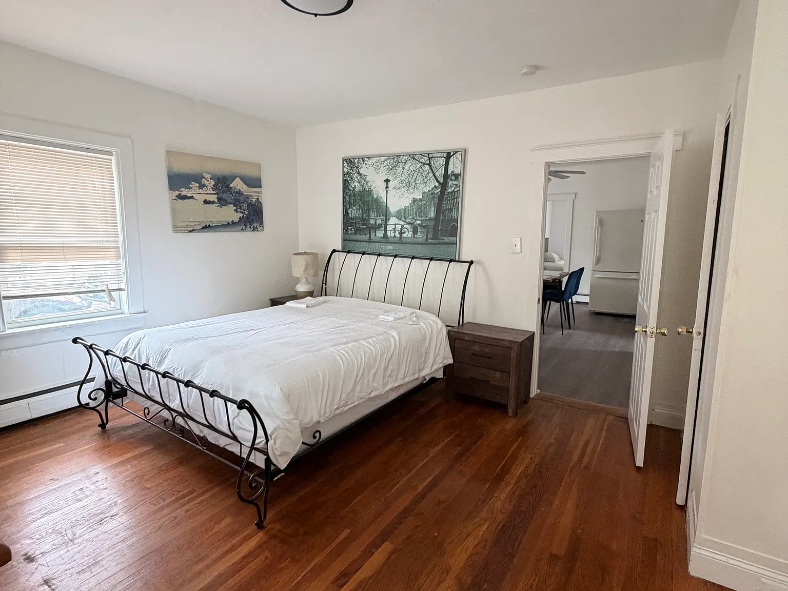 3 bed, 2100 sqft, $3,300 — Photo 1