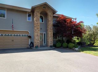 1553 Panoramic Loop, Grants Pass, OR 97527