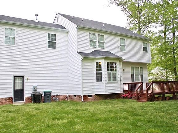 4th image of 6744 Sassafras Dr