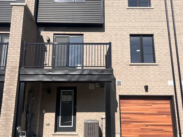 9 Wagon Ln, Barrie, ON L9J 0V4