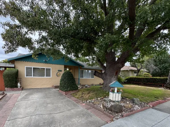 894 Hazelnut Ct, Sunnyvale, CA 94087