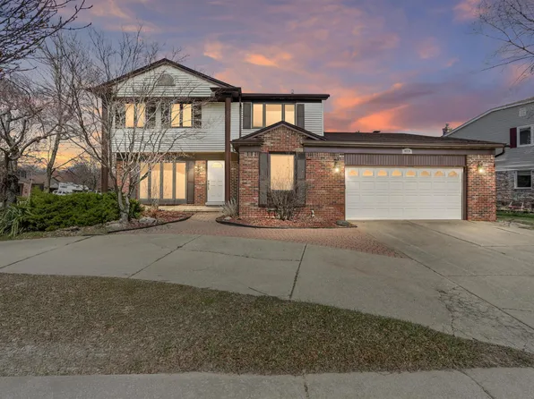18220 Brentwood Dr, Riverview, MI 48193