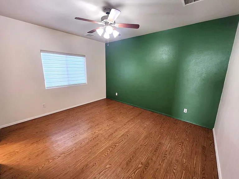 4942 Sherwood Rd — Photo 12