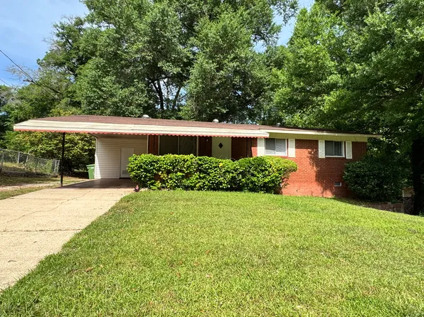 859 Southern Pines Dr, Columbus, GA 31907