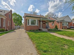 11353 Rockland, Redford, MI 48239