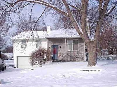 1st image of 1421 Marguerite Ave