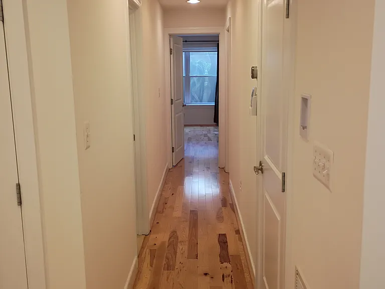 2214 11th St NW #1 — Photo 16