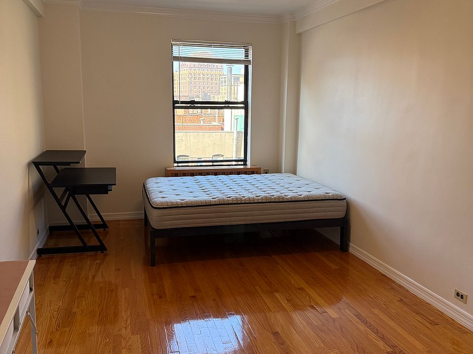 1st image of 250 W 100th St #807