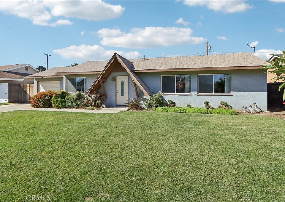 1st image of 3212 Adelina Ave