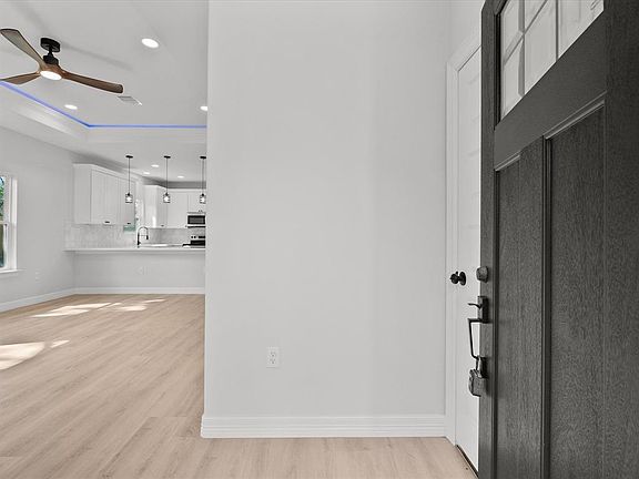 2nd image of 2930 Tarpey Avenue