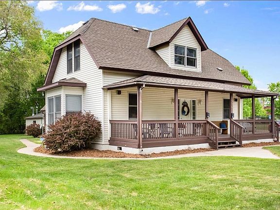 2nd image of 4847 Bloom Ave