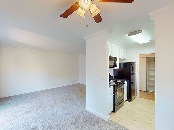 3rd image of 354 Robinson St #29