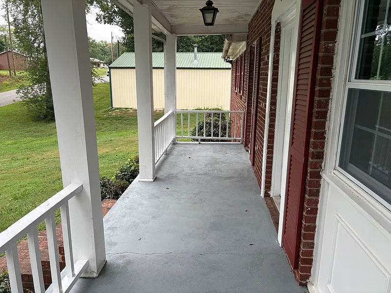 7003 Penndale Dr — Photo 4