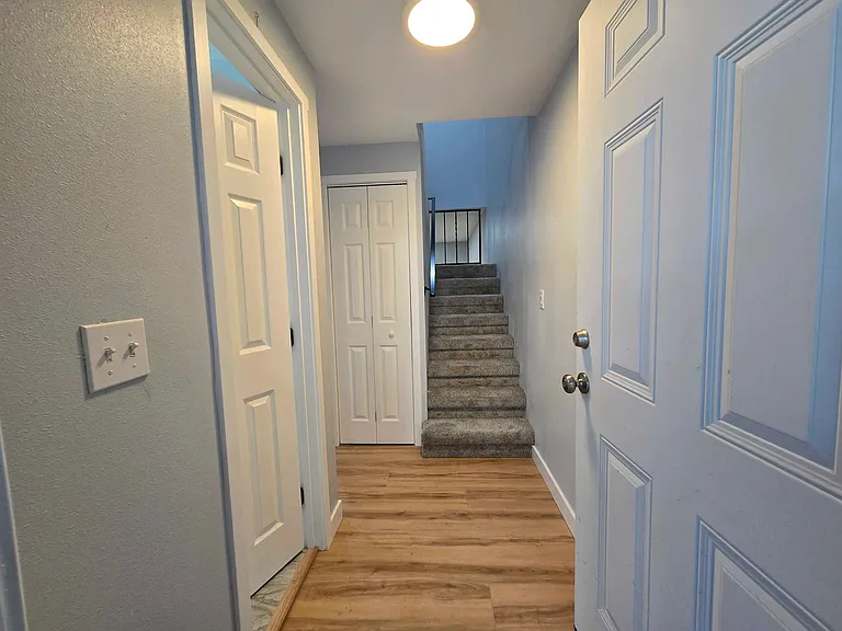 3161 N Shore Dr SE — Photo 18