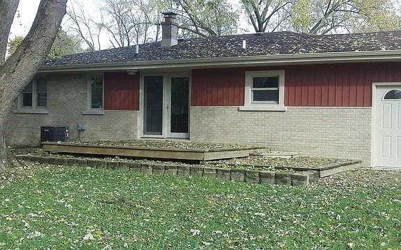 2nd image of 702 Burns Ct