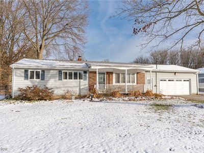 2025 S Plaza Dr, Akron, OH, 44319