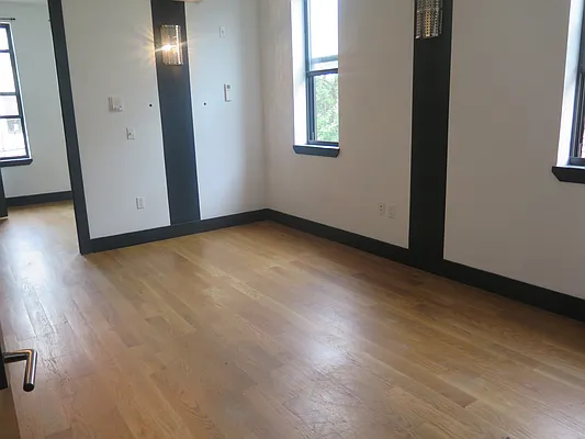 Rented by Spot It Realty LLC | media 51